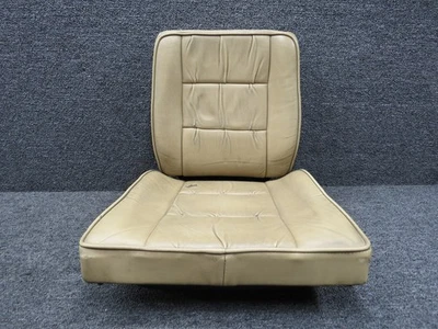 Conjunto de assento dianteiro destro F936-1, C928-9 Robinson R44II - Imagem 1 de 4