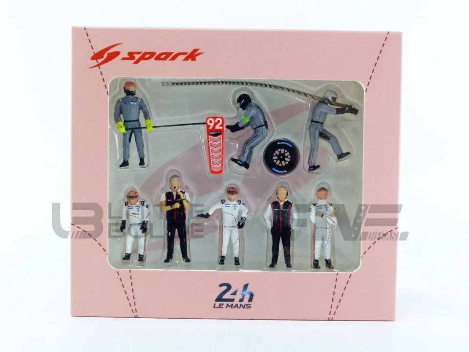 SPARK 1/43 - PORSCHE FIGURINE - PORSCHE 911 WINNER GTE PRO LE MANS 2018 43AC013 - Image 1 of 1