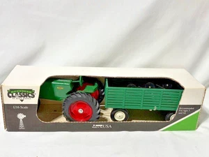 Scale Models Oliver 70 Row Crop Tractor Wagon Plow 3 pc set, Green, 1/16, NIB - Picture 1 of 4