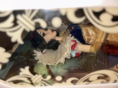 Muñeca Disney 17 pulgadas Blancanieves primera edición limitada de 2009 caja certificado de autenticidad - sin usar, en caja original Foto 1 de 4