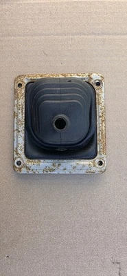 Caja de transferencia OEM 1986-1995 Suzuki Samurai SJ410 palanca de cambios bisel de arranque Tintop 4x4 Foto 1 de 4