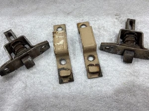AMC Jeep J10 J20 Tailgate Limiting Strap Mounts And Latches - Picture 1 of 6