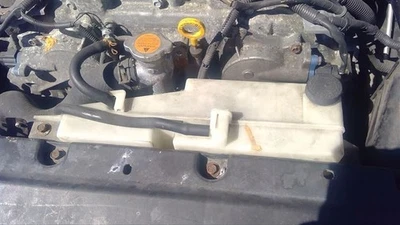 Depósito de refrigerante compatible con 08-13 Infiniti G37 125897 Foto 1 de 4