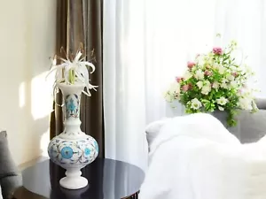 8" Beautiful White Marble Flower Vase: Ideal for Elegant Home and Space Decor - Picture 1 of 9