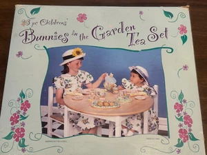 Vintage Mercuries 1994 Easter Bunnies In The Garden Children’s 25 Piece Tea Set - Picture 1 of 13