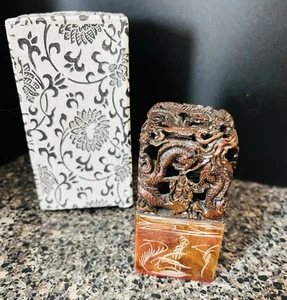 Piedra de jabón china tallada a mano sello de lucha dragones con caja original - Imagen 1 de 7