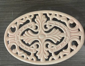 Vintage Cast Iron Oval Trivet Pink Floral Wall Hanging - Picture 1 of 9