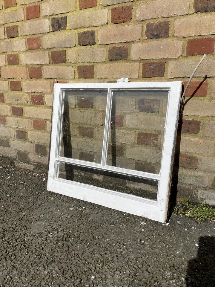 Reclaimed Old Victorian Edwardian Wooden 3 Panel Sash Window - Image 1 of 4