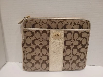 COACH Brown Classic Signature iPAD Sleeve Tablet Cover Zip around case - Image 1 of 4