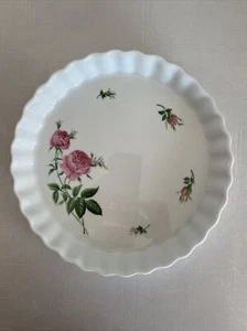 Christineholm Fluted Porcelain Quiche Tart Dish Pan White Pink Roses Baking Vtg - Picture 1 of 9