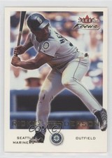 2001 Fleer Focus Rickey Henderson #195 HOF
