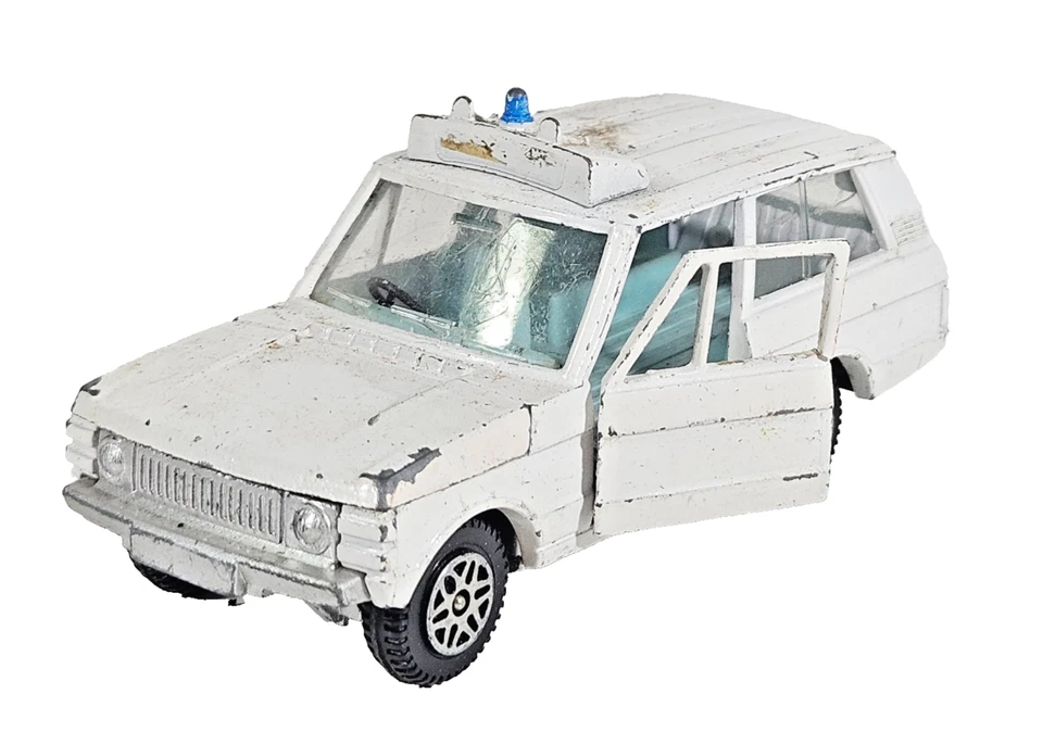 Ambulancia Dinky Toys 268 Range Rover Vintage Diecast Modelo Blanco Años 70 Sin Caja. Foto 1 de 4