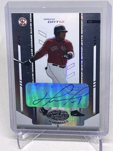 2004 Leaf Certified Marterials David Ortiz Auto /100 - Red Sox - Picture 1 of 2