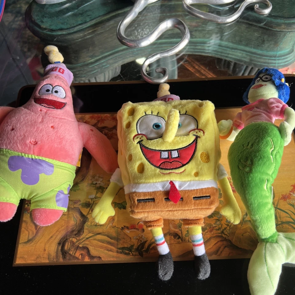 Rare 2004 goofy goober SpongeBob, Patrick, Mindy plush’s, NO TAG, RARE SET OF 3 - Image 1 of 4