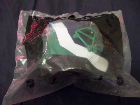 2009 SEALED McDonalds Goalie Mini Helmet Roberto Luongo Vancouver Canucks Cover