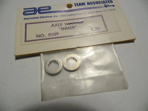 VINTAGE ASSOCIATED 5109 Front Axle washers inner (x2) RC500 - Picture 1 of 1