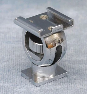 CUTE LITTLE ROTATING/TILTING FLASH SHOE EXTENSION - FREE USA SHIPPING - Picture 1 of 2