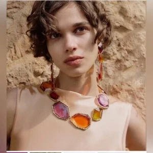 New Zara Chunky Geometric Resin Necklace - Picture 1 of 6