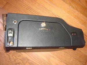 (2600) XL Jaguar Serie 2 XKE Etype Usado Guantera Derecha Panel de Salpicadero - Imagen 1 de 8