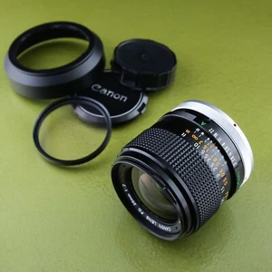 Canon FD, 2 / 28 S.S.C. Made in Japan F A-1 AE-1 wide angle lens #22305 ☆☆☆☆ - Picture 1 of 6