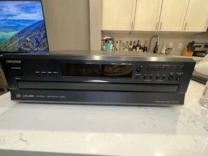 Onkyo DX-C390 6 CD Changer MP3 Disc Player Bundle Lens Clean! Works! - Picture 1 of 5