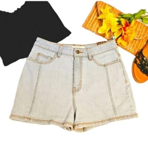 Women's Vans Jean Shorts Size 26 High Waisted Blue Denim Wide Leg Mom Retro NEW - Picture 1 of 12