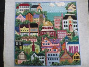 Completed BACK BAY (Boston, Massachusetts???) NEEDLEPOINT - 14" x 14" Design - Picture 1 of 6