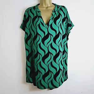NEW Ex EVANS 16-32 Swirl Geometric Printed Batwing Green Black Tunic Top Blouse - Picture 1 of 8