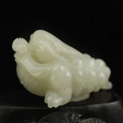 China Natural hetian Jade Hand Carved Statue dragon frog jin chan pendant u - Image 1 of 4