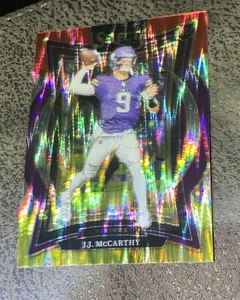 2024 Panini Select JJ McCarthy Concourse #24 Red Yellow Shock Prizm RC Vikings - Bild 1 von 4