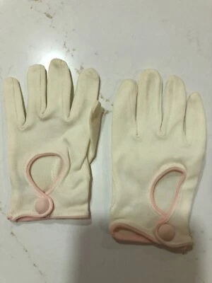 Vintage Child’s Girls Gloves White w/ Pink Trim  1960s - Image 1 of 3