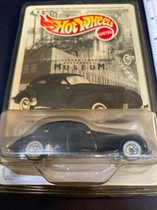 Hot Wheels - Auburn Cord Duesenberg Museum - 1936 Cord 810 Sedan Special Edition - Picture 1 of 6