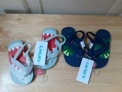Par de chanclas Carter's (DOS) para niños talla pequeña (5-6) NUEVAS CON ETIQUETAS Foto 1 de 3
