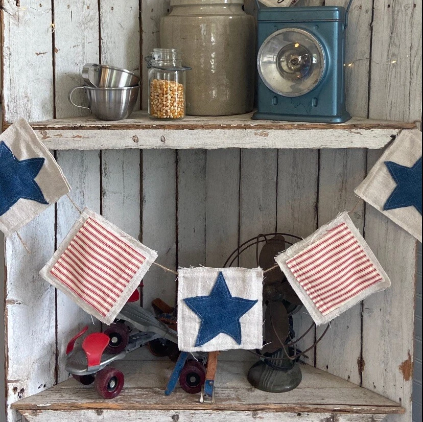 Estandarte de tela patriótica de inspiración vintage - Guirnalda de estrellas y rayas americanas - 4 pies Foto 1 de 3