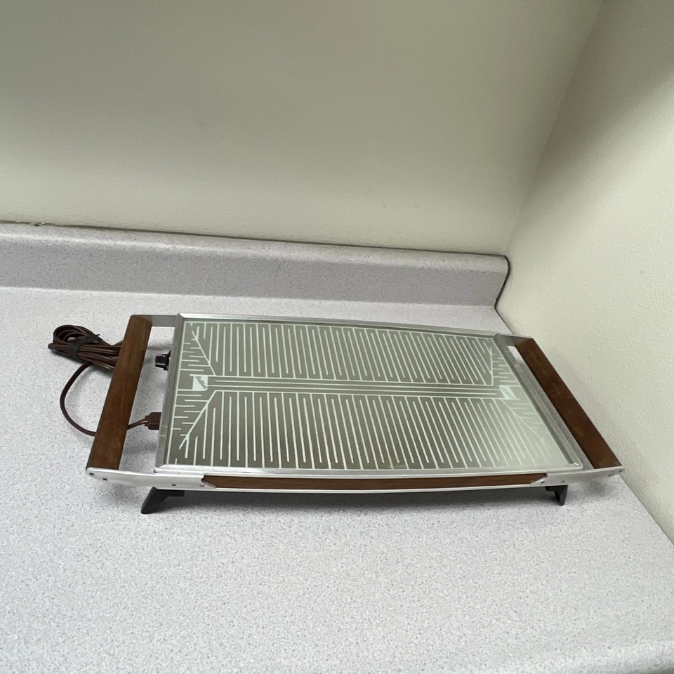 Calentador de alimentos automático ajustable gourmet grande vintage Salton Hotray H-130 Foto 1 de 4