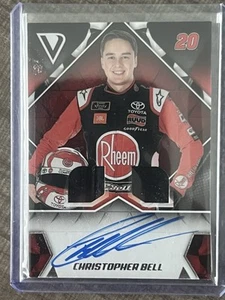 2019 Panini Victory Lane CHRISTOPHER BELL Dual Swatch Signatures Card - Picture 1 of 2