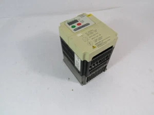 Moeller DV51-322-1K5 Frequency Inverter 0-264V 8A 0-400Hz 3AC USED - Picture 1 of 3