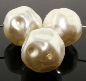 6 DE COLECCIÓN ACRÍLICO PERLA BLANCA JAPONESA 19mm. CUENTAS REDONDAS BARROCAS A1243 - Imagen 1 de 1