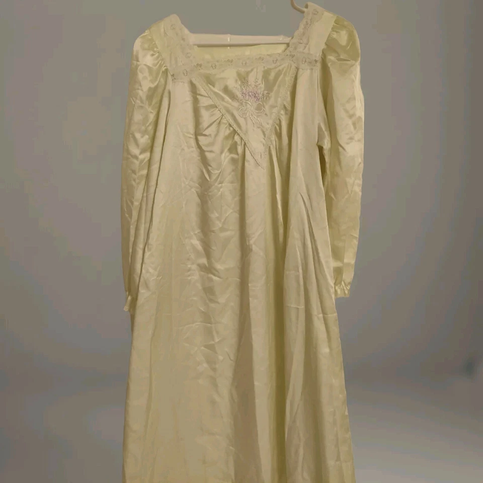 Vestido de noche amarillo vintage Cottage Core mangas de hadas grande por Deena hecho en EE. UU. Foto 1 de 4