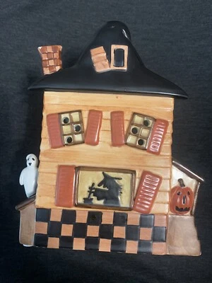 "Calentador de tarta de cera Yankee Candle Haunted House Halloween 7""" Foto 1 de 4