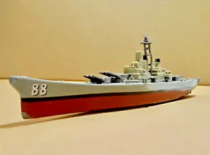MOTORMAX DIECAST IOWA CLASS BATTLESHIP BB 88 - 9” LONG - #76744 - Picture 1 of 8