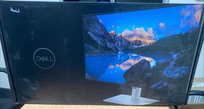 Dell UltraSharp 32 4K USB-C Hub Monitor - U3225QE - Image 1 of 4