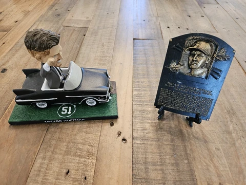 Trevor Hoffman Bobblehead HOF & Plaque Lot San Diego Padres Baseball Cover