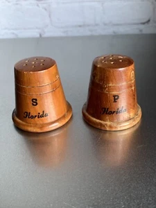 Vintage Holz Fingerhut Form Salz & Pfefferstreuer Florida - Bild 1 von 6