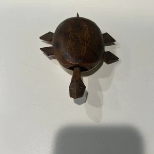 Hand Carved Wooden Sea Turtle Movable Legs And Head 5.5”x4” - Picture 1 of 4