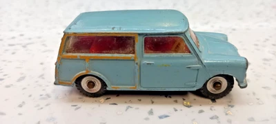 DINKY 199 Austin MINI Countryman  BMC Woody  original (not ATLAS) - Image 1 of 4