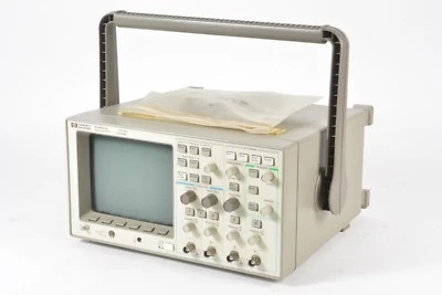 Osciloscopio HP / Agilent 54601A 4 canales 100 MHz con sonda pasiva 10071A 10:1 Foto 1 de 3