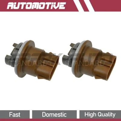 Tail Light Socket For 1996 1997 Ford Aerostar 2001 2002 2003 2004 Ford Escape - Image 1 of 4