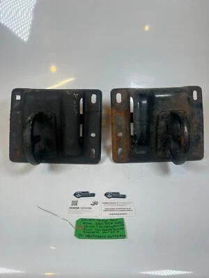 Soporte de parachoques delantero OEM 2003-2009 Dodge Ram 2500 3500 conductor y paso con gancho de remolque Foto 1 de 4