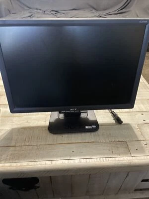 ACER Black AL2016W 20"  Widescreen LCD Monitor DVI VGA with Stand VGA Power Cord - Image 1 of 4